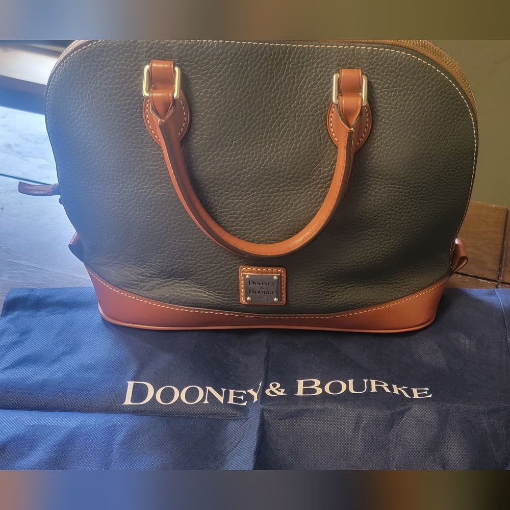 Dooney & Bourke Pebble leather Satchel